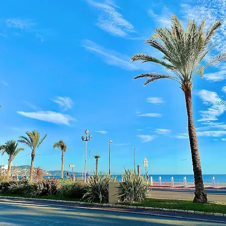 Sea La Vie Апартаменты